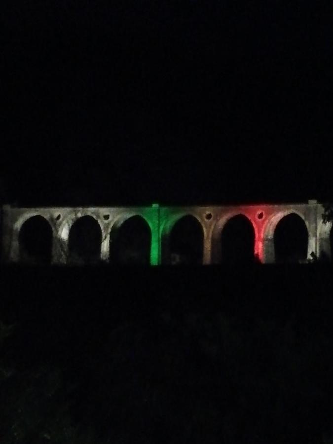 Hotel La Porta Delle Gole Motta Camastra Exteriér fotografie